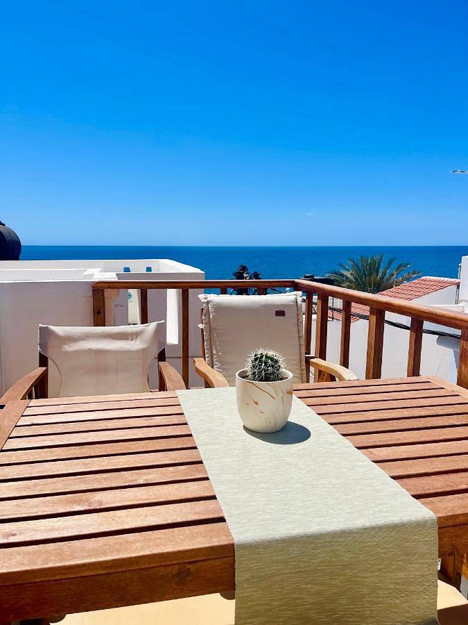 Gîte pour 2 personnes, avec vue et terrasse dans Myrtos