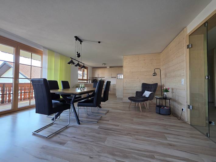 Ferienwohnung für 5 Personen, mit Balkon und Garten in Höchenschwand - 2