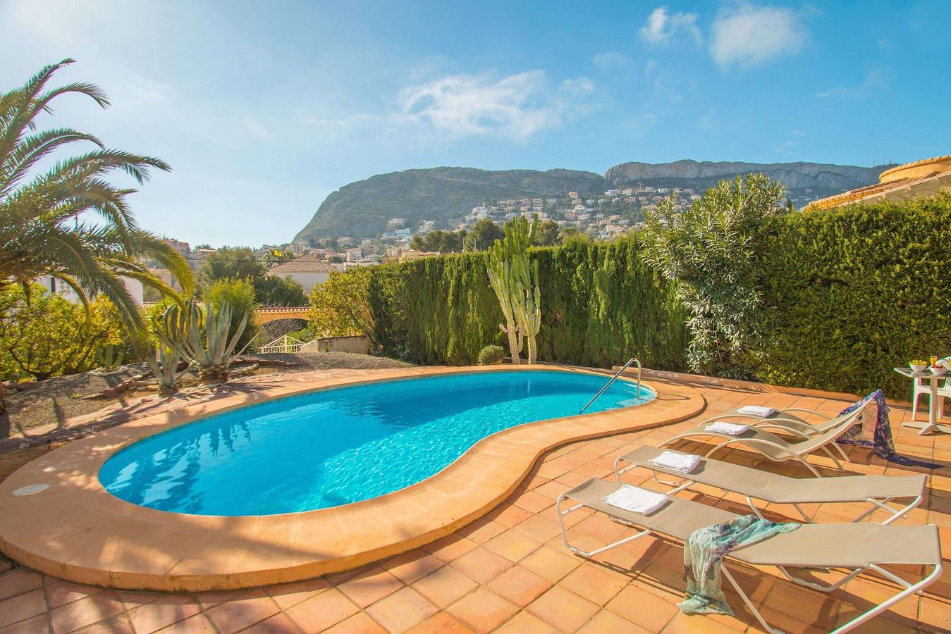 Villa Tran - Plusholidays in Calpe, Costa Blanca