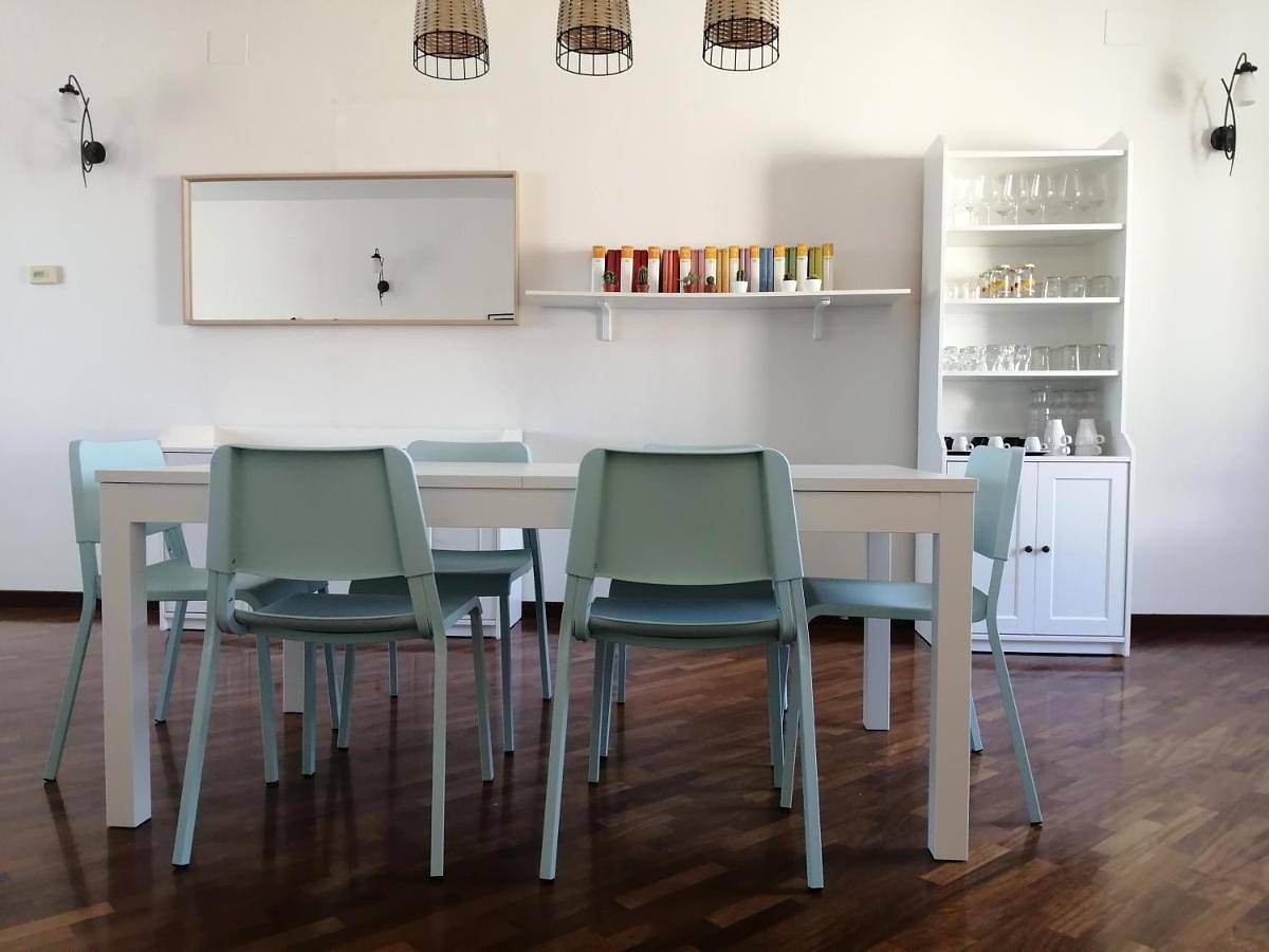 Double Room with Private Bathroom in Giulianova, Giulianova (Commune)