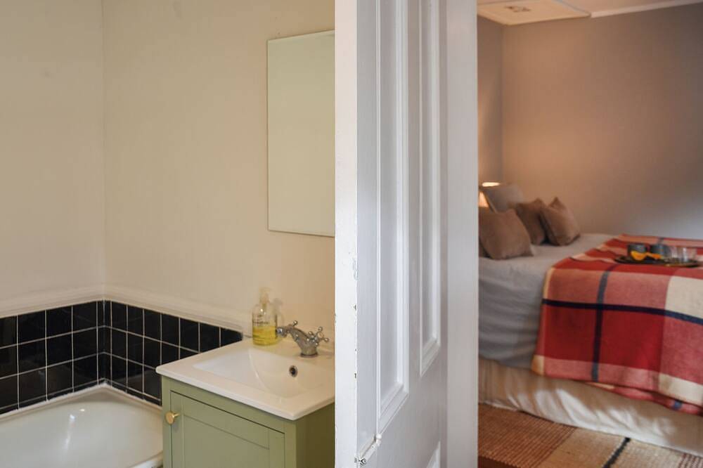2 bedroom accommodation in Overstrand, near Cromer in Overstrand, Norfolk Coast