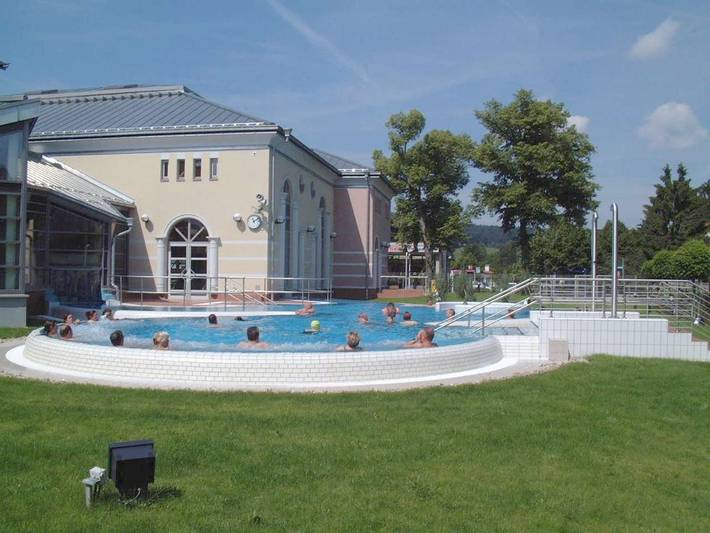 Ferienwohnung für 2 Personen, mit Ausblick und Balkon in Bad König - 2