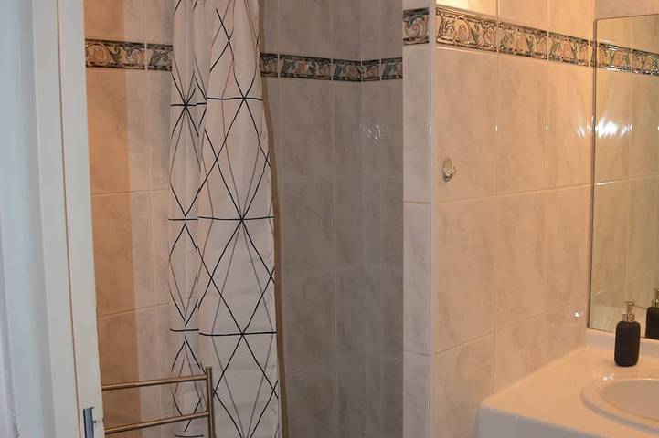 Appartement entier, Saint Jean De Luz Agreable T2 Classe 3* Terrasse Vue Rhune in Saint-Jean-de-Luz, Région de Bayonne
