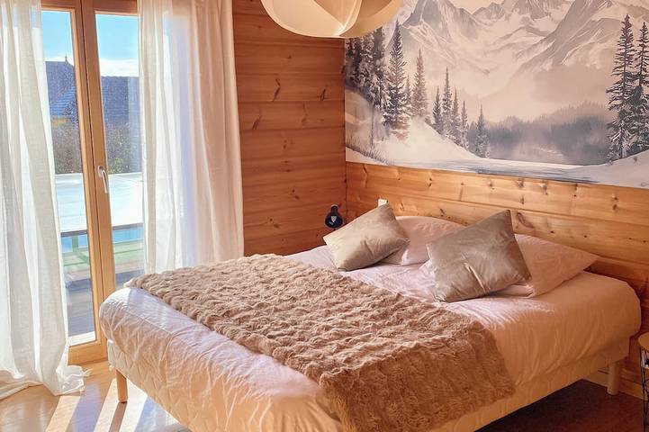 Gîte pour 10 personnes, avec Terrasse et Jardin dans Lac de Chalain