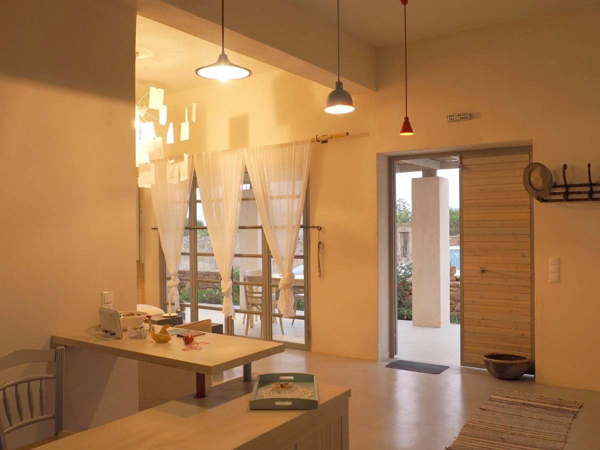 Skinammos studios,suites in Cythère