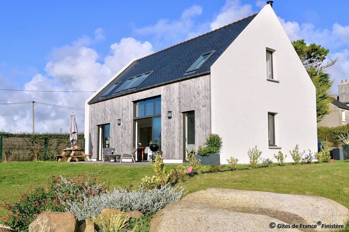 Rozkao 2 in Plounéour-Trez, Región de Brest