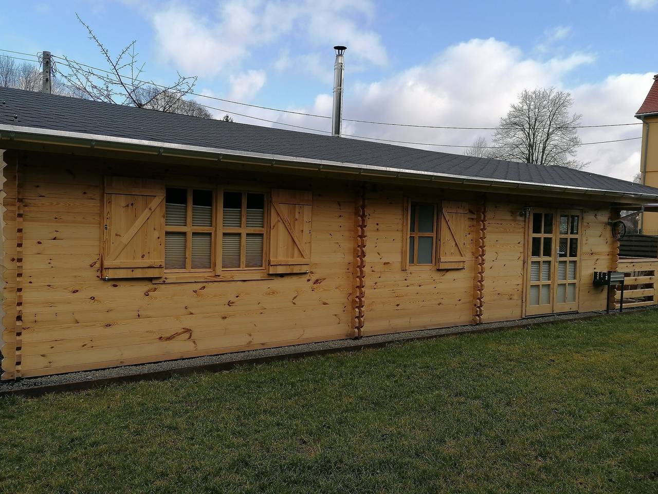 Ganze Wohnung, Adler Sommerhaus Oderwitz mit Kamin, Garten, Wlan in Oderwitz, Oberlausitz-Niederschlesien