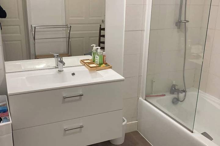 Gîte pour 6 personnes, avec jardin et terrasse dans Neussargues en Pinatelle - 4