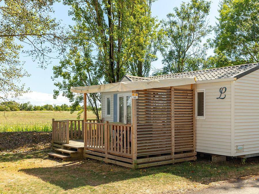 Camping Mayotte Vacances - Mobilheim 4 personen - Mobilheim | Classic | 2 Schlafz. | 4 Pers. | Überdachte Terrasse | 1 Bad in Biscarrosse, Côte d’Argent