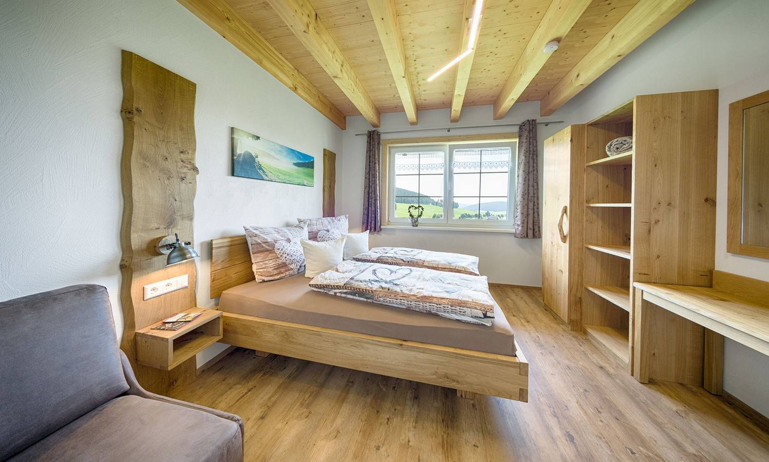 Ganze Wohnung, Ferienwohnung 'Felsenstüble' mit Privatterrasse, Gemeinschaftsgarten und Wi-Fi in Schollach (Eisenbach), Eisenbach