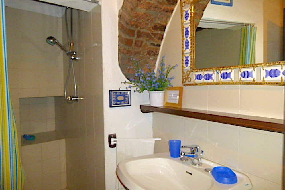 Geheel appartement, Karakteristisch Appartement Dichtbij De Zee En Kunststad In Het Toscanse Maremma in Gavorrano, Provincie Grosseto