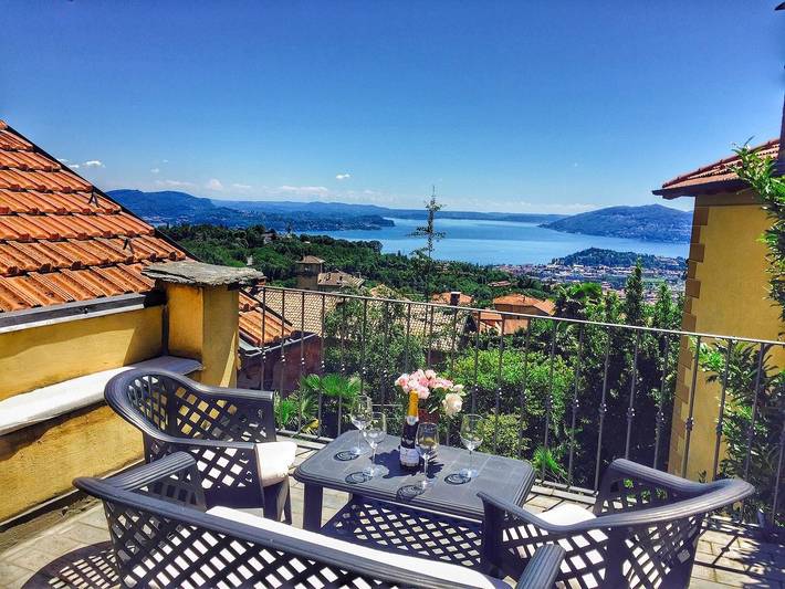 Ferienhaus für 6 Personen, mit Balkon und Garten sowie Ausblick und Seeblick