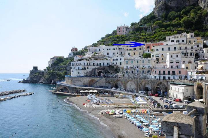 Casa vacanza per 4 persone, con balcone e panorama a Atrani