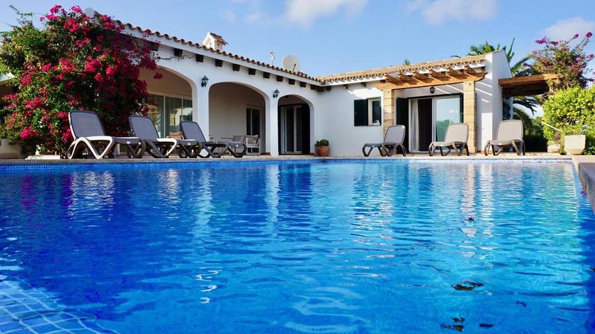 Chalet para 6 personas, con vistas además de jardín y piscina en Comunidad de Madrid