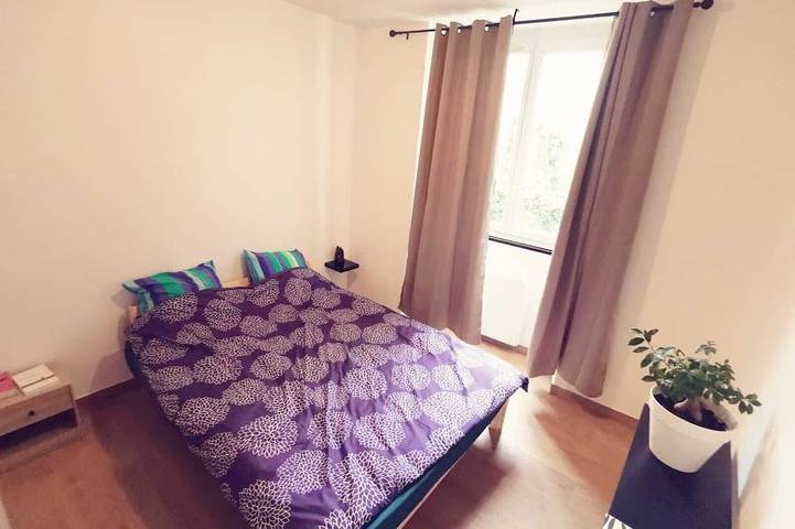 Gîte pour 6 personnes, avec terrasse, animaux acceptés à Étampes - 2