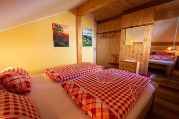 Hütte für 4 Personen in Heiligenblut, Bezirk Spittal an der Drau, Bild 3