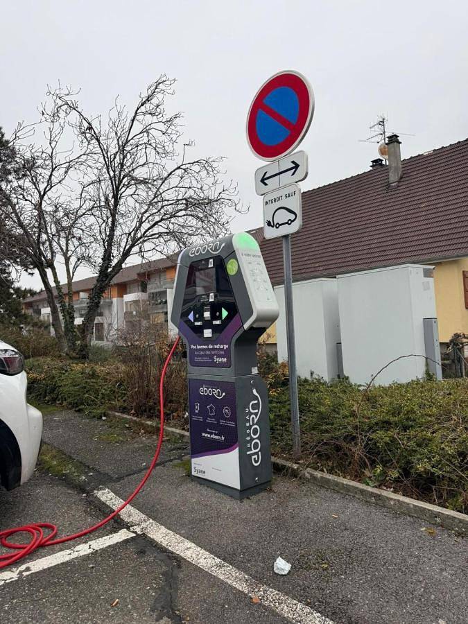 Gîte pour 4 personnes, avec terrasse à Ville-la-Grand - 3