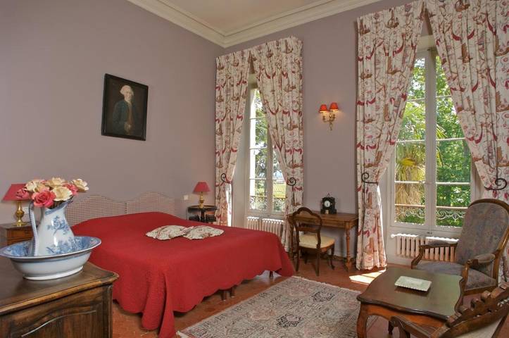 Gîte pour 2 personnes, avec jardin et piscine à Saint-Hippolyte-le-Graveyron - 2