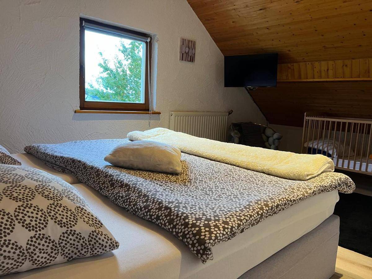 Four-Bedroom House in Langatte, Saarburg (Frankreich)