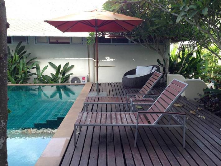 Maison d’hôte pour 2 personnes, avec piscine et jardin dans Mae Nam