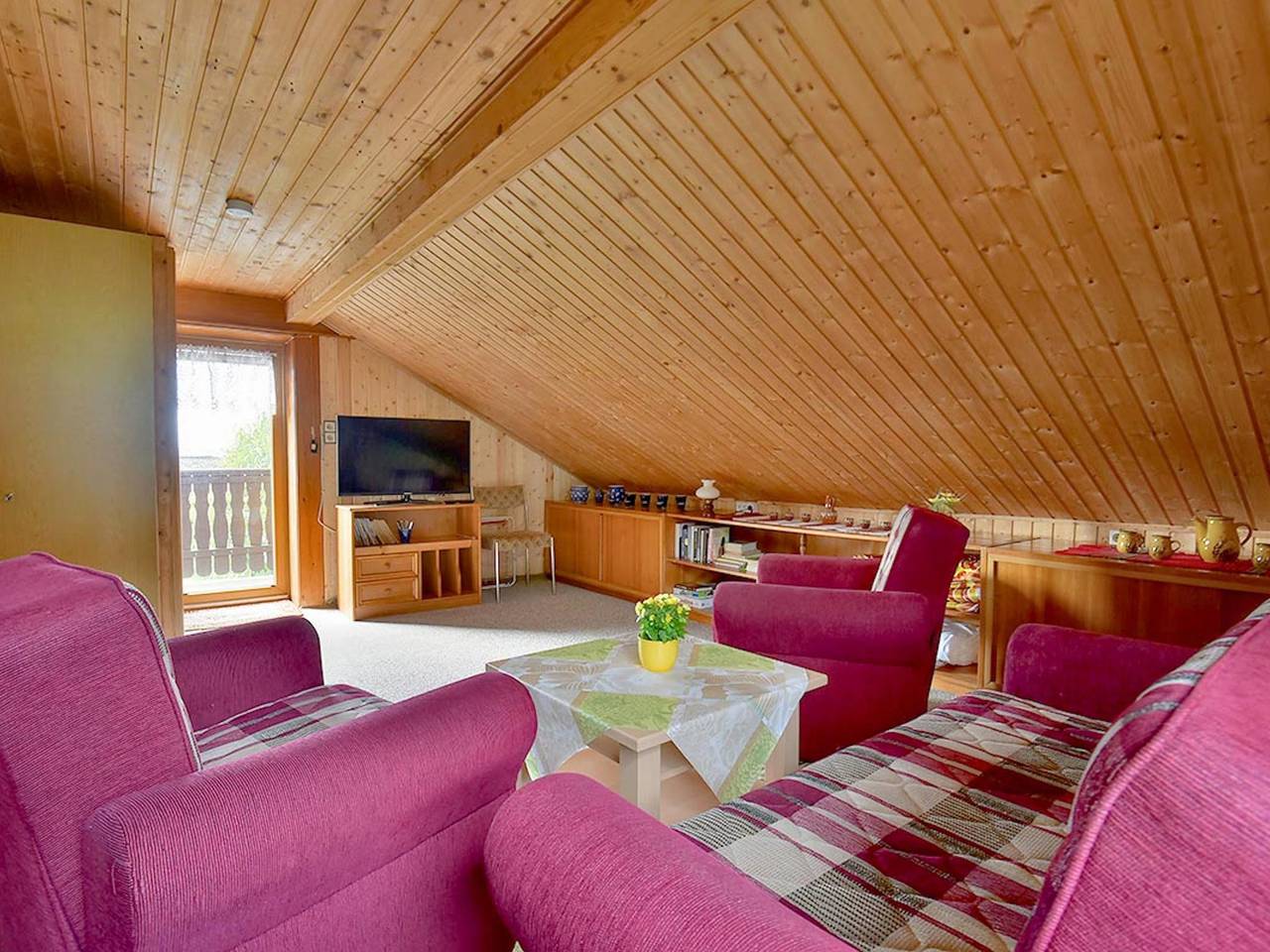Ruhig gelegenes Ferienhaus im Thüringer Wald in Steinbach-Hallenberg, Rennsteig