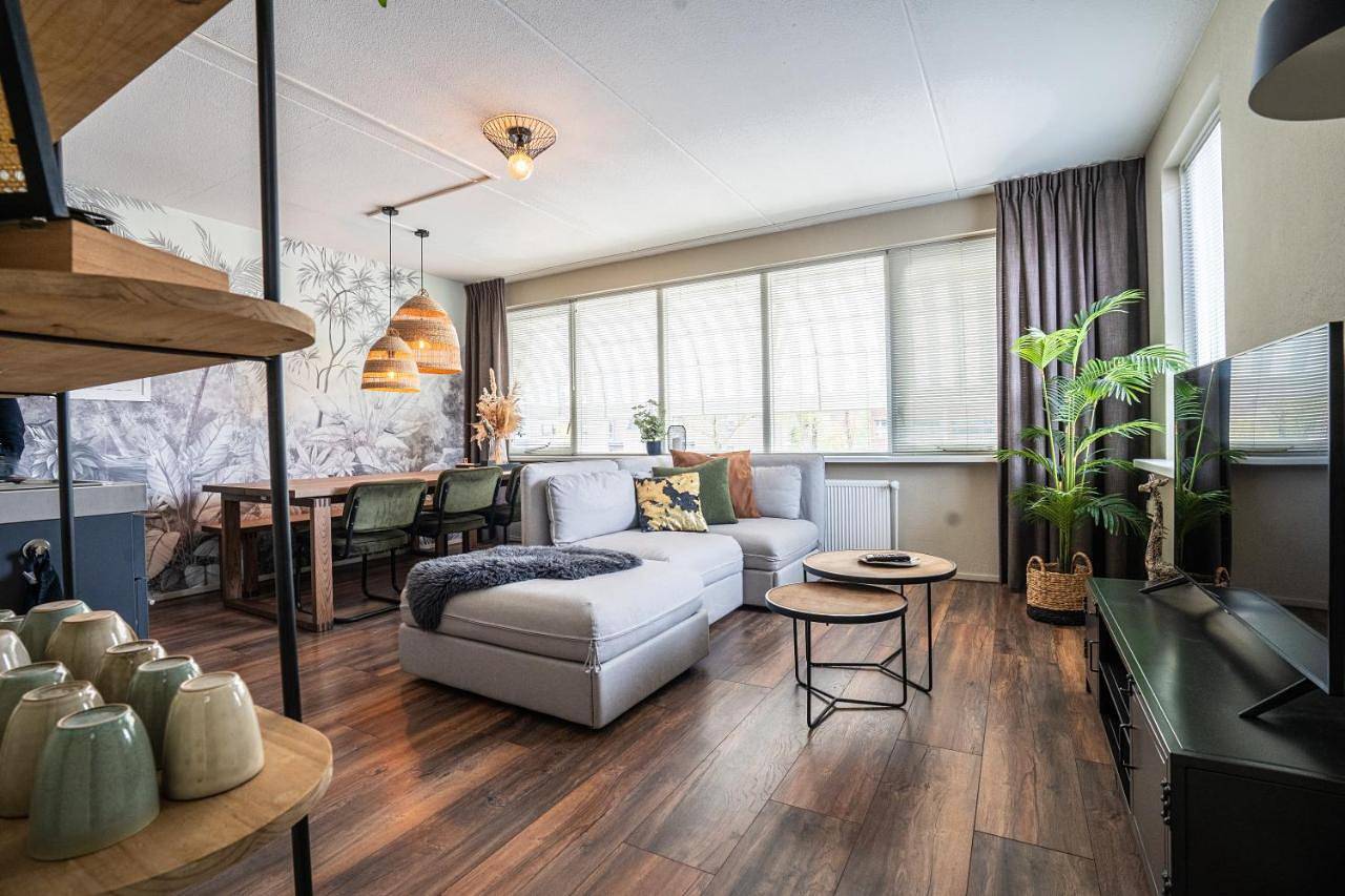 Appartement entier, The Lion King - 6 Person linked apartment with roof terrace in Groningen, Région de Groningen