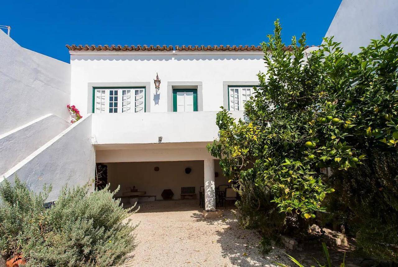 Five-Bedroom House in Alenquer, Distrito de Lisboa