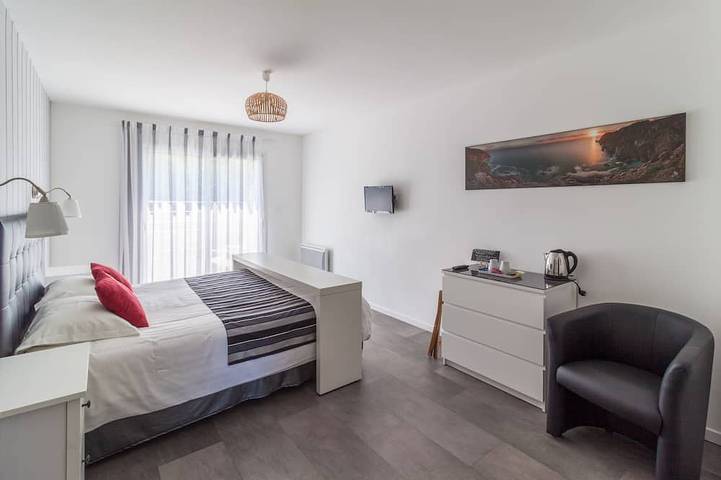 Location de vacances pour 12 personnes, avec jardin et balcon à Landévennec - 3