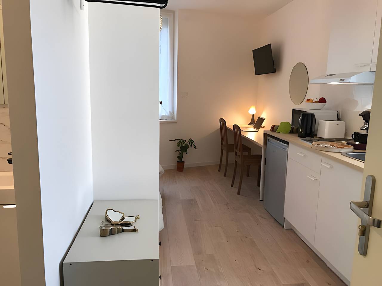 Studio entier, Studio « Proche Centre-ville » avec Wi-Fi in Mulhouse, Région de Mulhouse