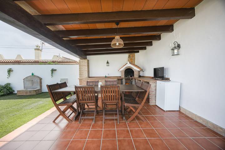 Maison familiale "La Lobita 1" à proximité de la plage avec piscine, terrasse et Wi-Fi in Conil de la Frontera, Costa de la Luz
