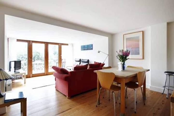 Ganze Wohnung, Schöne, luxuriöse Wohnung mit zwei Schlafzimmern, in der Nähe des Stadtzentrums, in Brighton, Sussex