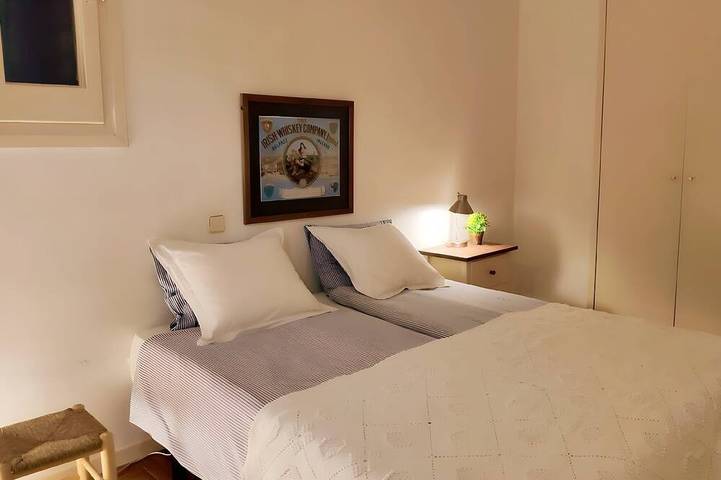 Entire apartment, Rambla-Plça Catalunya 2Br, monthly stays -R.H in Barcelona Centre, Barcelona