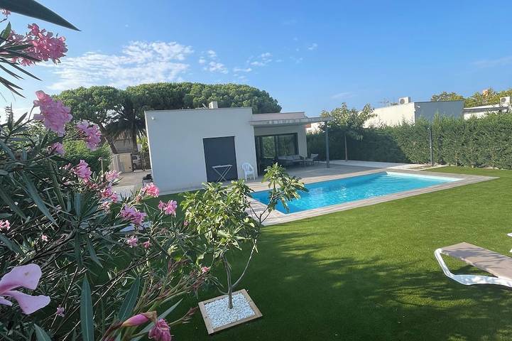 Villa für 6 Personen, mit Garten und Terrasse, mit Haustier