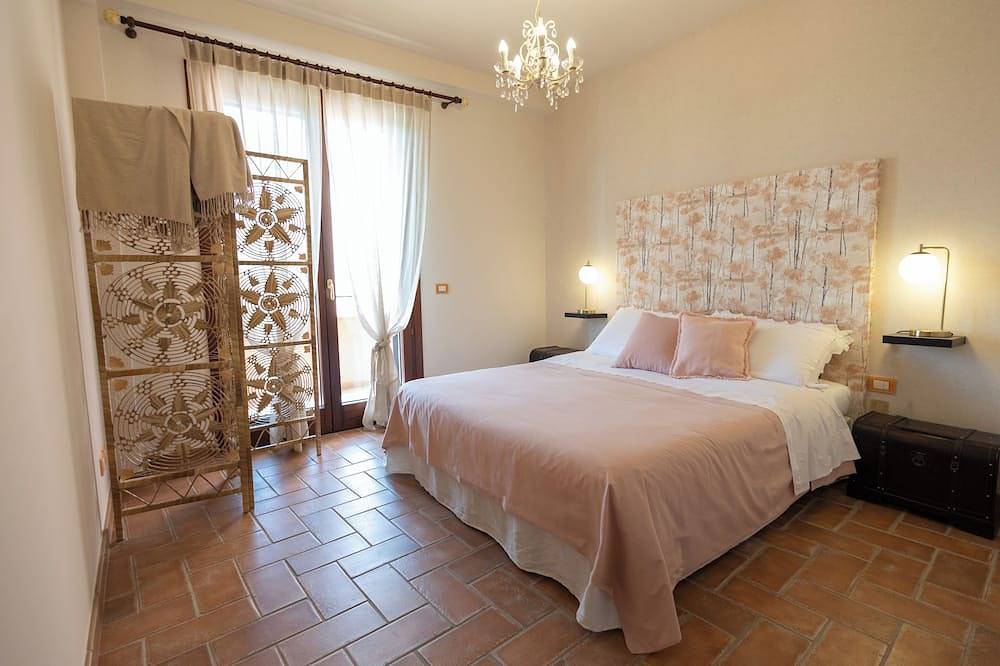 Villa Stephanie with pool in Marina di Ragusa, Provincia de Ragusa