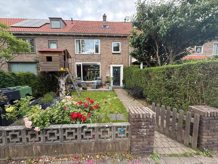 Ferienhaus für 8 Personen, mit Terrasse