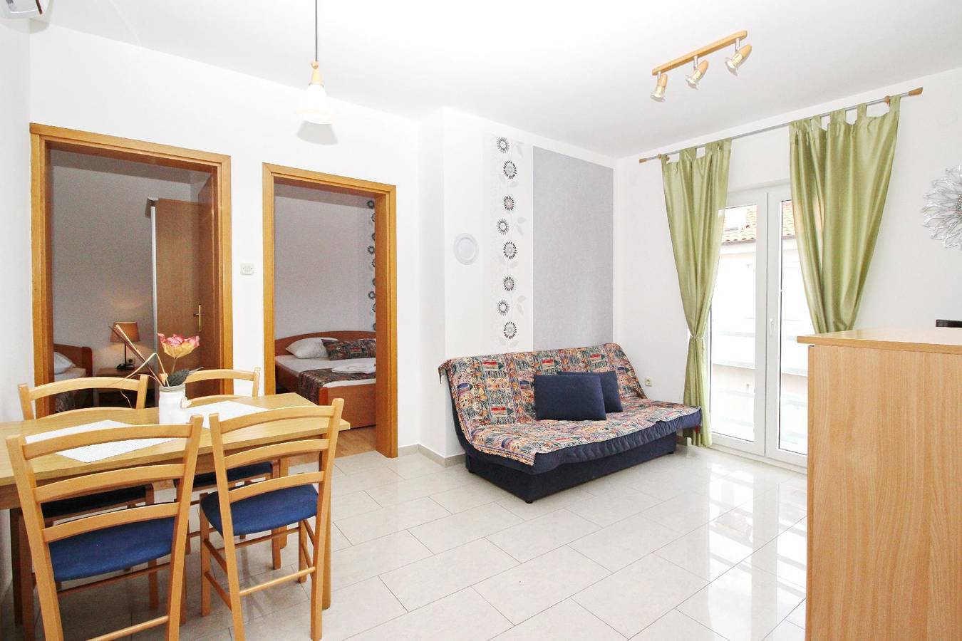 Entire holiday apartment, Appartement in Baška mit Eigenem Balkon in Baska, Krk