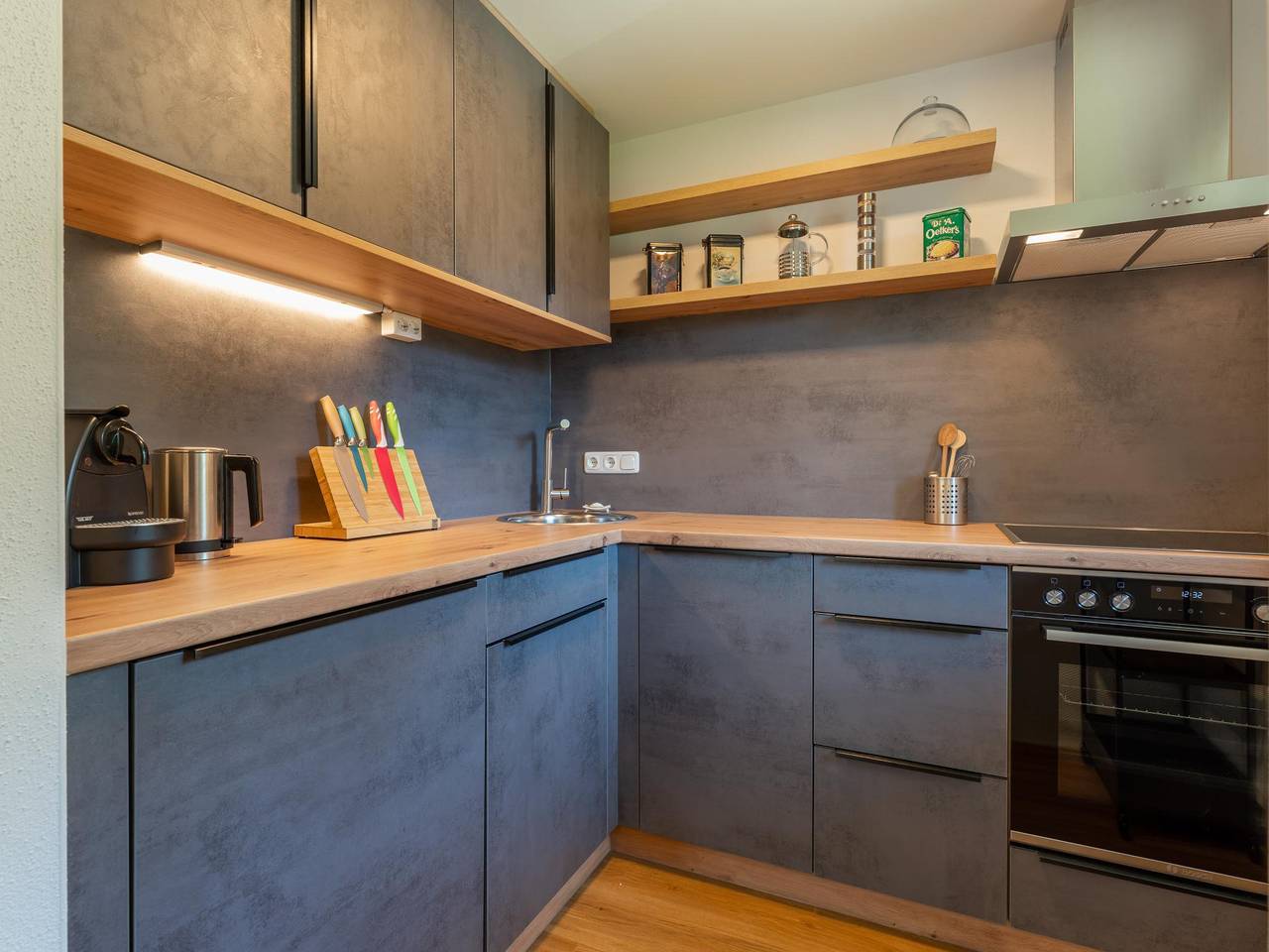 Ganze Wohnung, Moderne Ferienwohnung, 5 Minuten bis zum Skilift in Bad Hofgastein, Ski Amadé