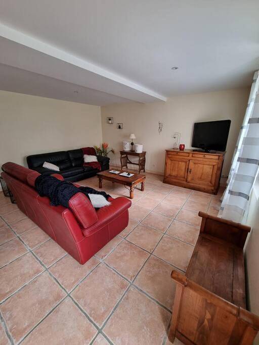 Location de vacances pour 4 personnes, avec piscine et jardin à Archigny - 4