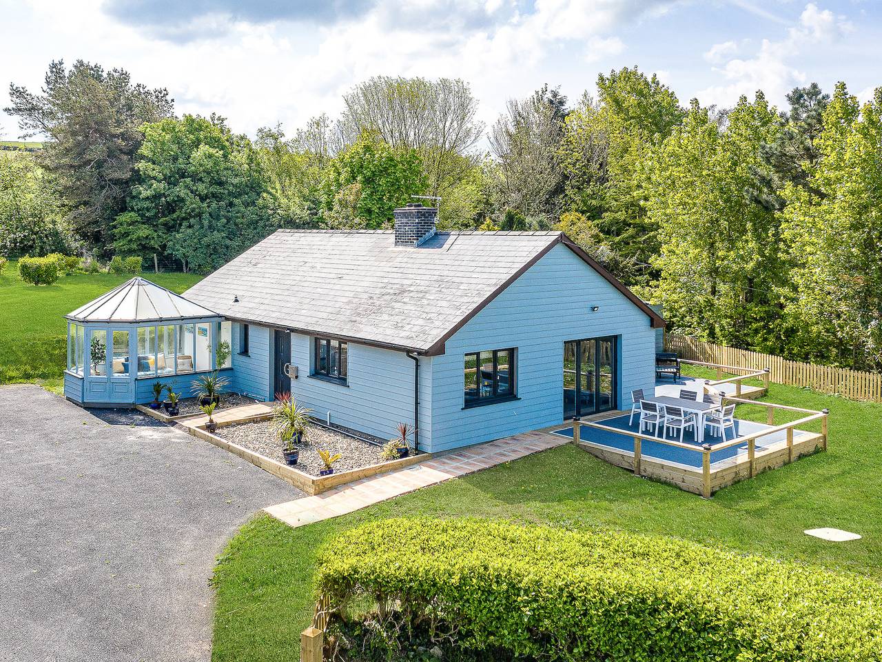 Great Tree House in Cardigan Bay