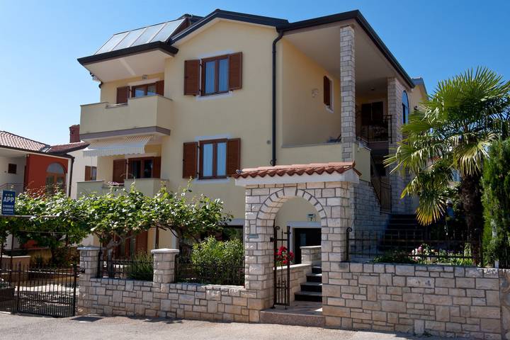 Smještaj za odmor za 4 osoba, s Balkon u Novigrad