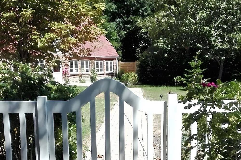 Ferienhaus 'Birkenhof' mit privater Terrasse, Garten und Wlan in Achtrup, Grünes Binnenland
