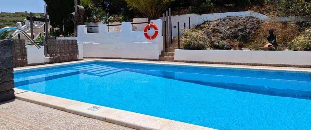 Casa rural para 10 personas, con piscina además de vistas y jardín, Familias con niños en Santa María de Guía de Gran Canaria - 3