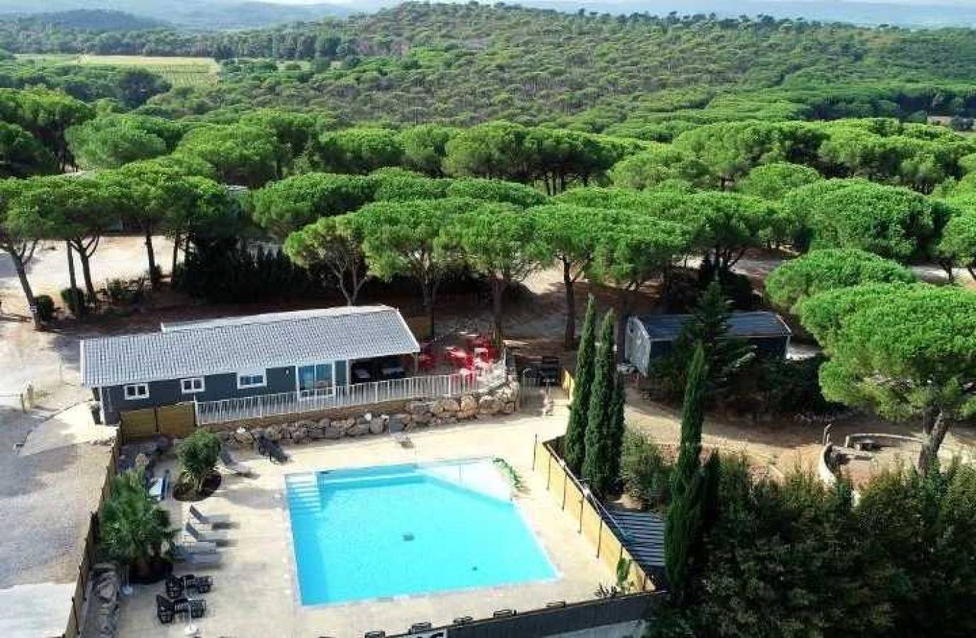Camping 3 étoiles - Piscine  - ccbaheh in Bizanet, Region de Narbonne