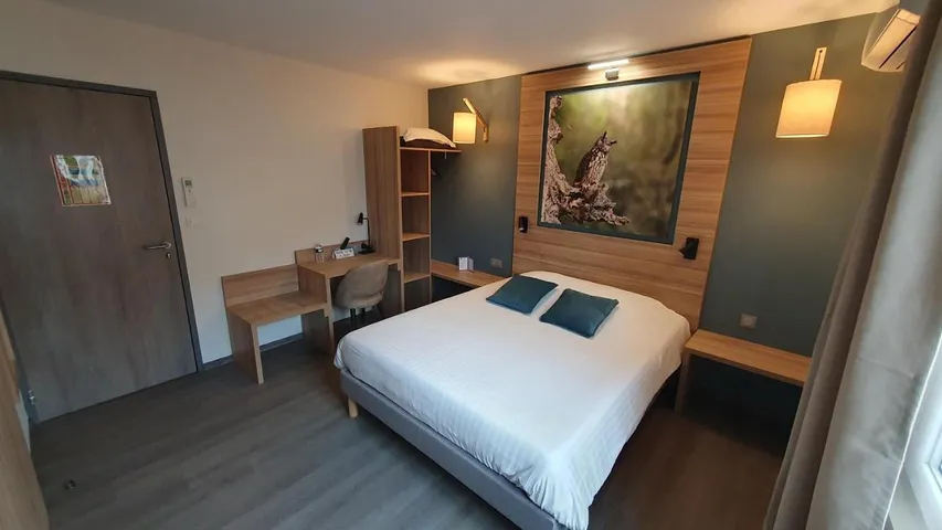 Hotel for 2 people, with view - 1