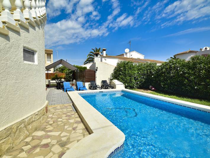 Location de vacances pour 12 personnes, avec jardin et terrasse à Els Poblets - 2