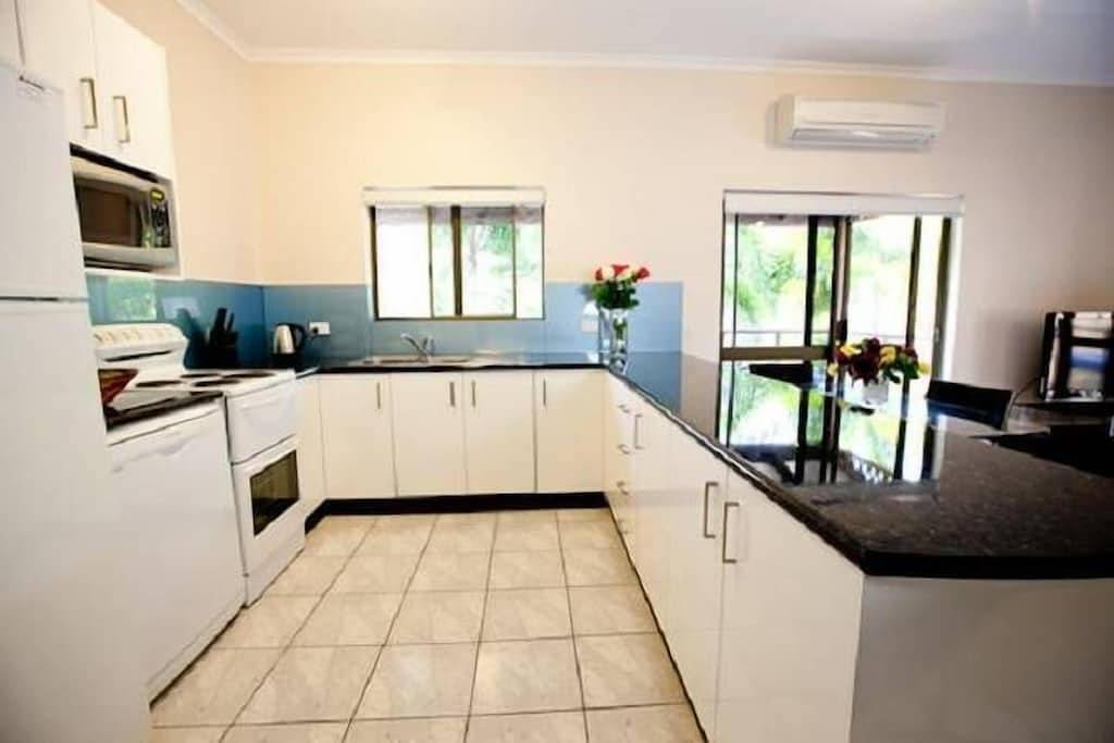 Reihenhaus Nr. 6, Marlin Tce auf Mudlo in Port Douglas, Far North Queensland