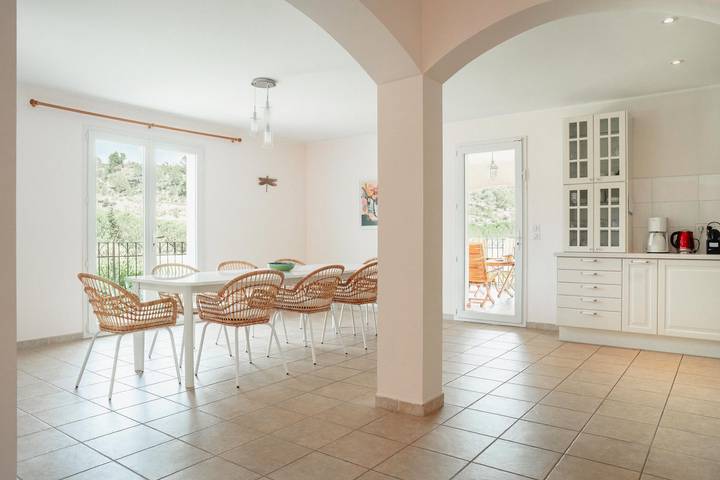 Gîte pour 8 personnes, avec Piscine à Félines-Minervois - 3