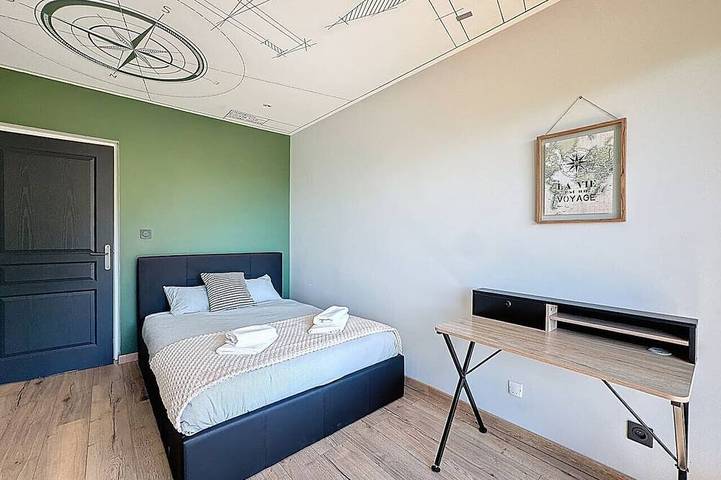 Location de vacances pour 6 personnes, avec terrasse ainsi que sauna et jardin à Chindrieux - 3