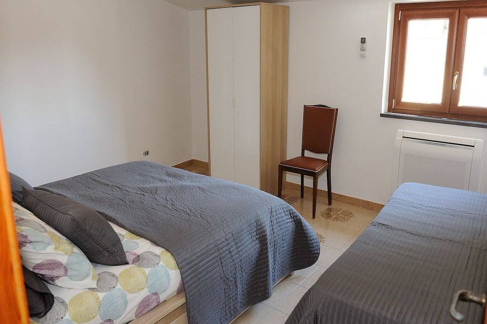 Entire apartment, Apartment in the heart of Cetara sea view in Cetara, Amalfi Coast