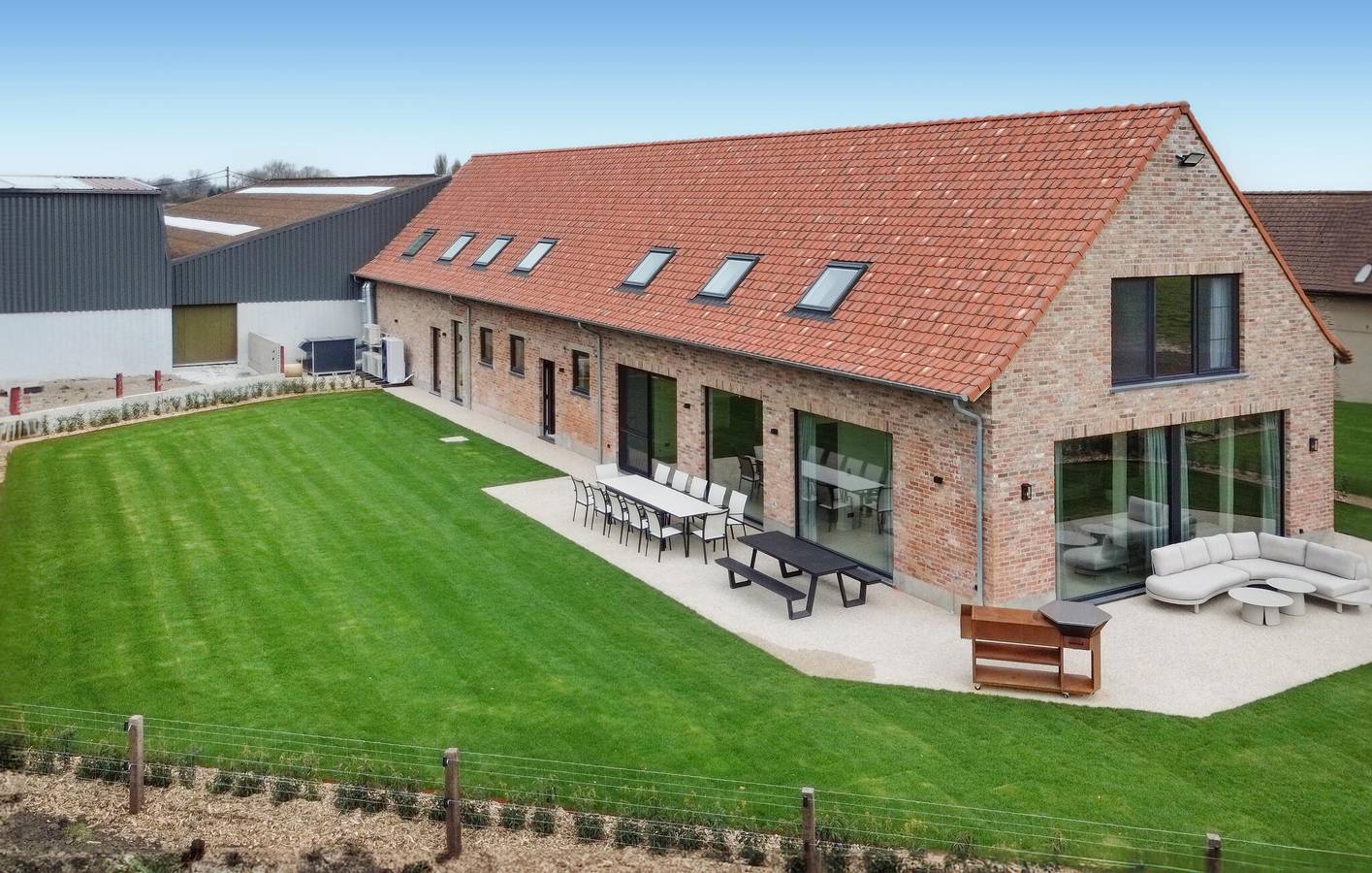 Ferienhaus für 22 Personen mit Terrasse in Oostduinkerke, Koksijde